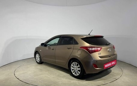 Hyundai i30 II рестайлинг, 2013 год, 969 000 рублей, 7 фотография