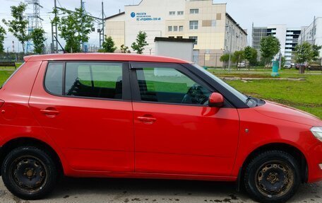 Skoda Fabia II, 2012 год, 650 000 рублей, 3 фотография