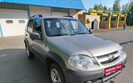 Chevrolet Niva I рестайлинг, 2019 год, 847 000 рублей, 5 фотография
