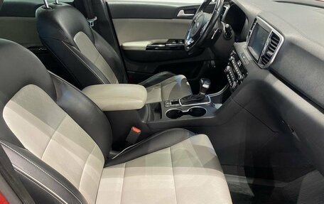 KIA Sportage IV рестайлинг, 2018 год, 1 699 000 рублей, 9 фотография