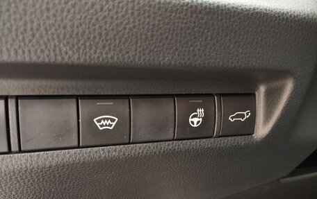 Toyota RAV4, 2020 год, 2 800 000 рублей, 33 фотография