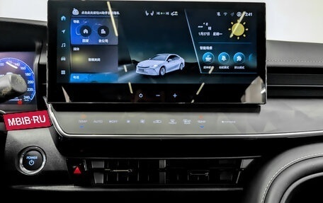 Toyota Camry, 2024 год, 5 405 000 рублей, 11 фотография