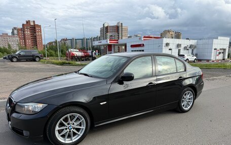 BMW 3 серия, 2011 год, 1 250 000 рублей, 2 фотография