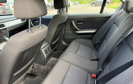 BMW 3 серия, 2011 год, 1 250 000 рублей, 11 фотография