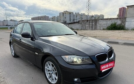BMW 3 серия, 2011 год, 1 250 000 рублей, 6 фотография