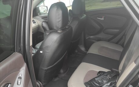Hyundai ix35 I рестайлинг, 2011 год, 1 400 000 рублей, 13 фотография