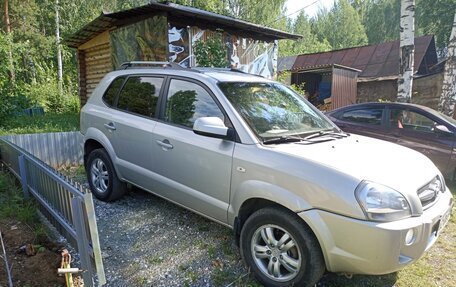 Hyundai Tucson III, 2007 год, 870 000 рублей, 3 фотография