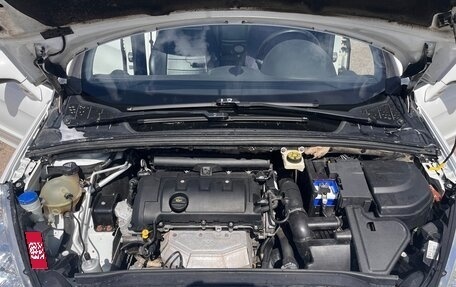 Peugeot 308 II, 2012 год, 725 000 рублей, 7 фотография