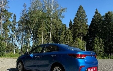 KIA Rio IV, 2018 год, 1 800 000 рублей, 5 фотография