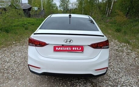 Hyundai Solaris II рестайлинг, 2017 год, 1 350 000 рублей, 3 фотография
