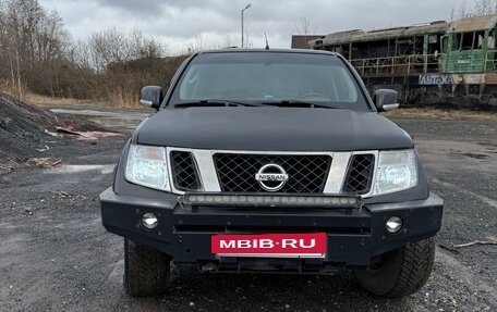 Nissan Navara (Frontier), 2010 год, 1 250 000 рублей, 2 фотография