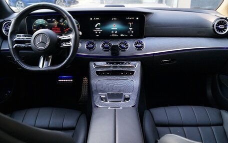 Mercedes-Benz E-Класс, 2020 год, 6 300 000 рублей, 30 фотография