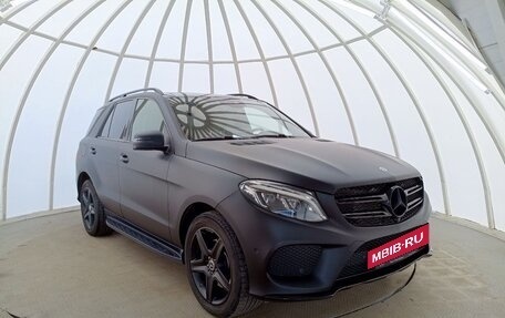 Mercedes-Benz GLE, 2017 год, 3 250 000 рублей, 3 фотография