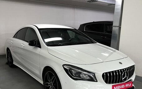 Mercedes-Benz CLA, 2018 год, 2 200 000 рублей, 11 фотография