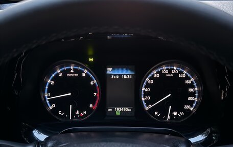 Toyota RAV4, 2016 год, 2 050 000 рублей, 11 фотография