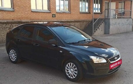 Ford Focus II рестайлинг, 2006 год, 410 000 рублей, 24 фотография