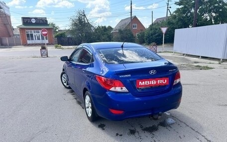 Hyundai Solaris II рестайлинг, 2011 год, 510 000 рублей, 4 фотография