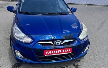 Hyundai Solaris II рестайлинг, 2011 год, 510 000 рублей, 2 фотография