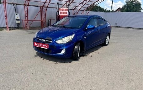 Hyundai Solaris II рестайлинг, 2011 год, 510 000 рублей, 3 фотография