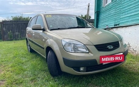 KIA Rio II, 2006 год, 550 000 рублей, 2 фотография