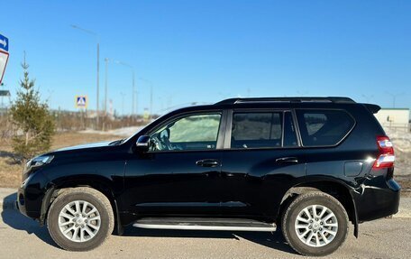 Toyota Land Cruiser Prado 150 рестайлинг 2, 2017 год, 3 900 000 рублей, 6 фотография
