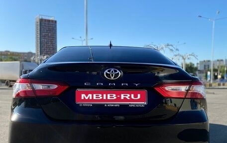 Toyota Camry, 2019 год, 2 450 000 рублей, 7 фотография