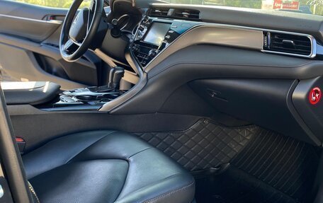 Toyota Camry, 2019 год, 2 450 000 рублей, 14 фотография