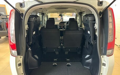 Toyota Esquire I, 2015 год, 2 249 900 рублей, 20 фотография