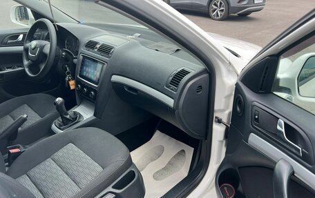 Skoda Octavia, 2011 год, 909 000 рублей, 12 фотография