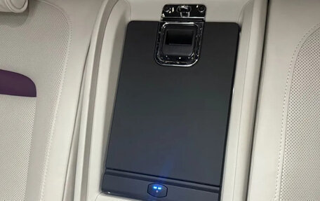 Rolls-Royce Cullinan, 2022 год, 30 240 000 рублей, 20 фотография