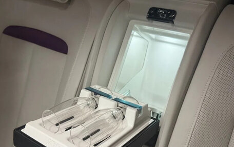 Rolls-Royce Cullinan, 2022 год, 30 240 000 рублей, 19 фотография