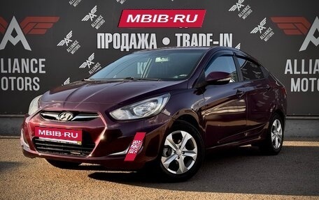 Hyundai Solaris II рестайлинг, 2013 год, 895 000 рублей, 3 фотография