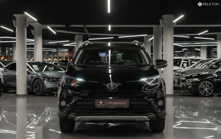 Toyota RAV4, 2017 год, 2 240 000 рублей, 3 фотография