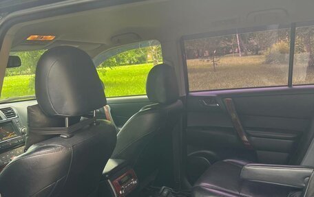 Toyota Highlander III, 2012 год, 2 200 000 рублей, 13 фотография