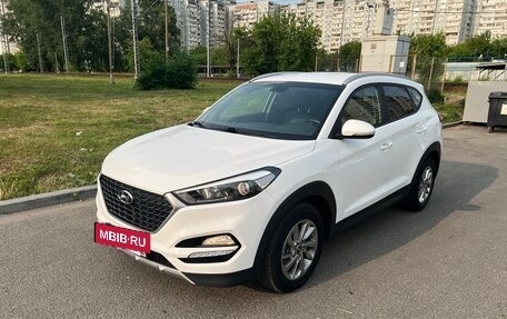 Hyundai Tucson III, 2018 год, 1 890 000 рублей, 10 фотография