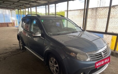 Renault Sandero I, 2013 год, 550 000 рублей, 10 фотография