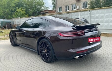 Porsche Panamera II рестайлинг, 2019 год, 4 фотография
