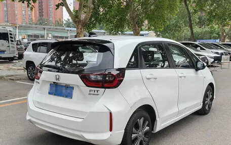 Honda Fit, 2021 год, 1 220 000 рублей, 3 фотография