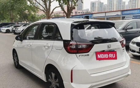 Honda Fit, 2021 год, 1 220 000 рублей, 2 фотография
