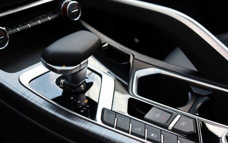 Geely Tugella FY11, 2024 год, 3 150 000 рублей, 14 фотография