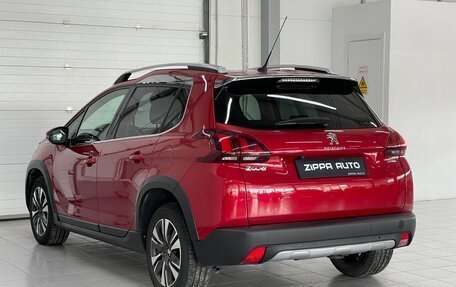 Peugeot 2008 II, 2017 год, 1 499 000 рублей, 6 фотография