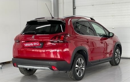 Peugeot 2008 II, 2017 год, 1 499 000 рублей, 4 фотография