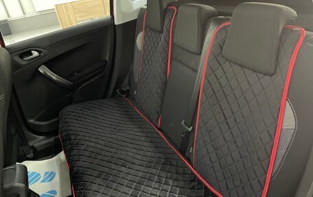 Peugeot 2008 II, 2017 год, 1 499 000 рублей, 24 фотография
