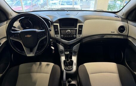 Chevrolet Cruze II, 2012 год, 675 000 рублей, 8 фотография
