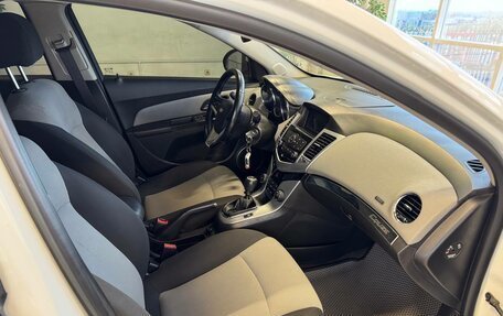 Chevrolet Cruze II, 2012 год, 675 000 рублей, 9 фотография