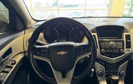 Chevrolet Cruze II, 2012 год, 675 000 рублей, 7 фотография