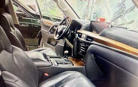 Lexus LX III, 2016 год, 5 499 000 рублей, 25 фотография