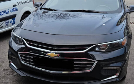 Chevrolet Malibu IX, 2017 год, 1 050 000 рублей, 4 фотография