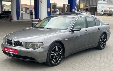 BMW 7 серия, 2003 год, 550 000 рублей, 16 фотография