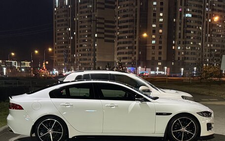 Jaguar XE I рестайлинг, 2015 год, 2 150 000 рублей, 4 фотография